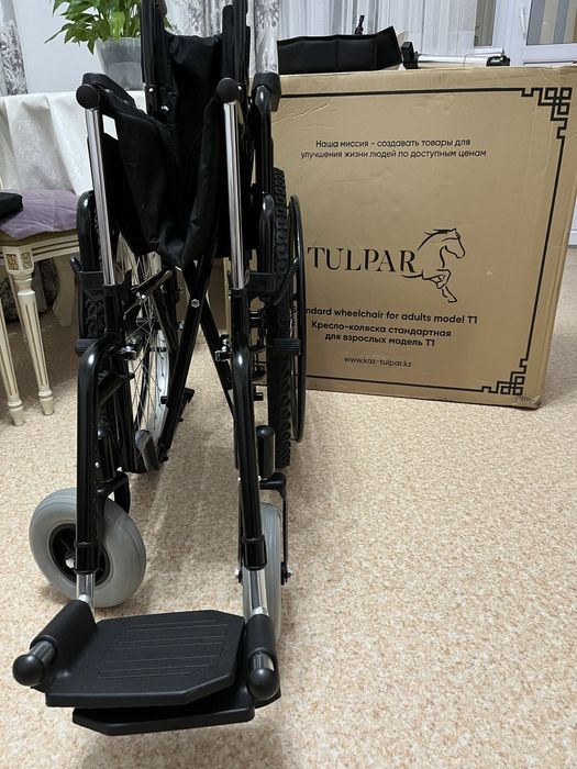 Продам инвалидную коляску