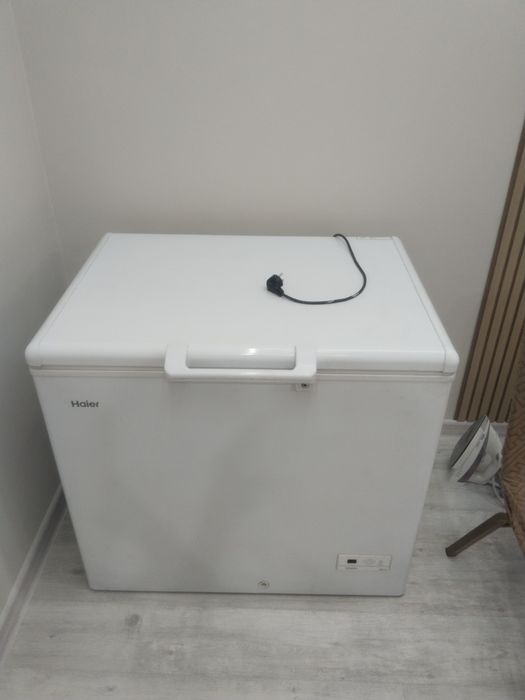 Продам морозильный ларь Haier