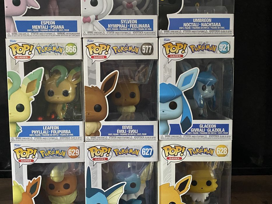 Pokemon Eeveelutions Funko Pop колекция