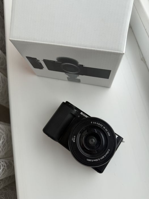 Камера Sony Zve10