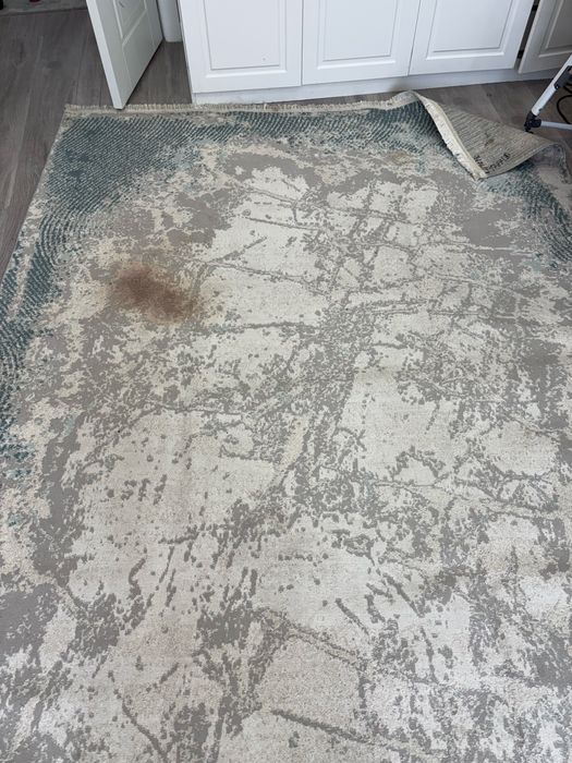 Продам ковер размер 3*2