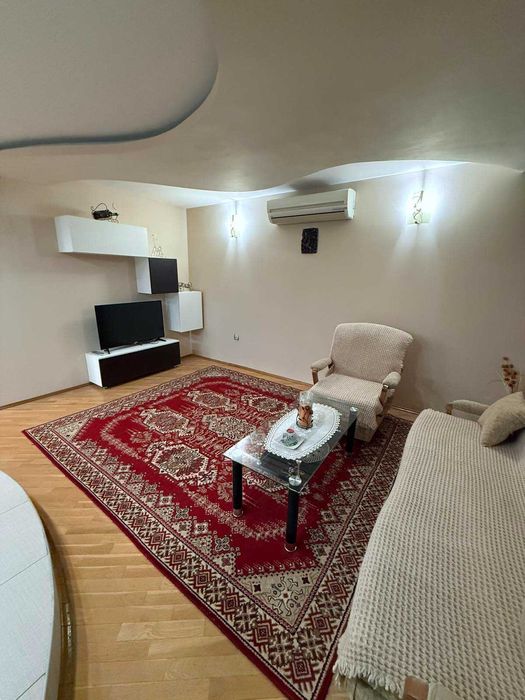 Продава се Тристаен апартамент в Асеновград - 90 кв.м за 873 €/кв.м - Снимка #3