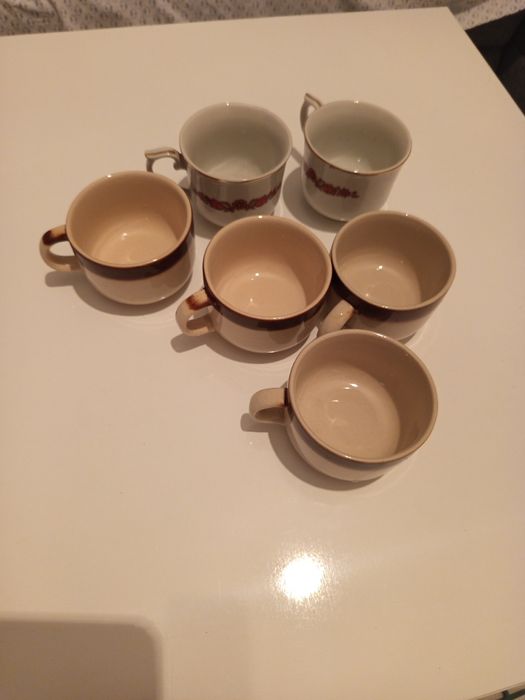 Комплекти чаши.Различни модели.