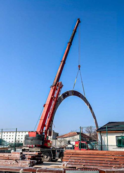 De Inchiriat Camion cu Macara 20T.  Automacara 45 tone Inchirieri HIAB