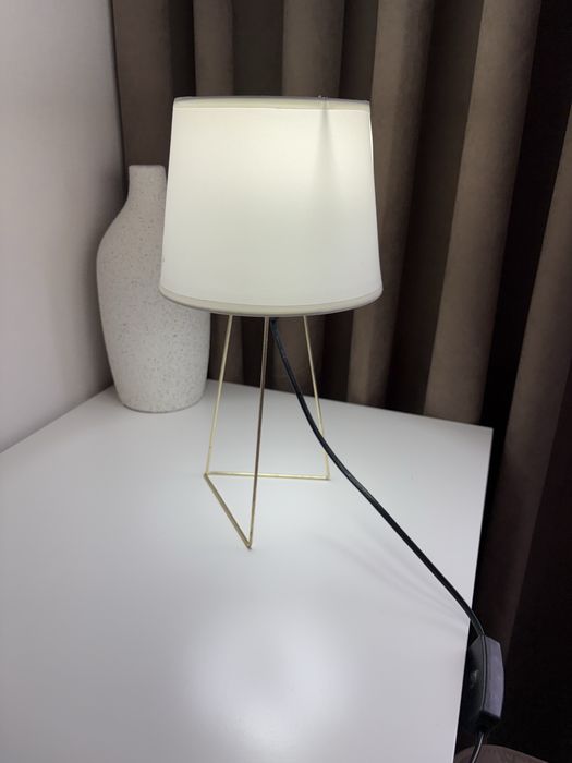 Светильник настольный, люстра