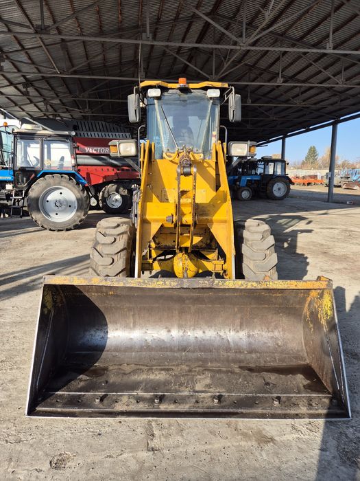 Продам погрузчик ZL 929