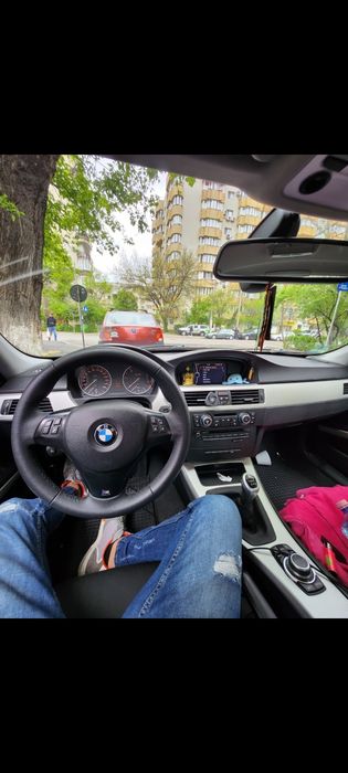 BMW 3 Series 2010 — imagine 4