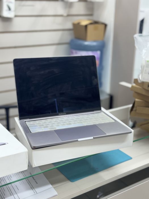 Macbook Pro 13 2019 A2159