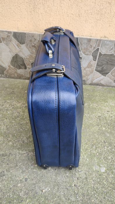 Geamantan mare de voiaj