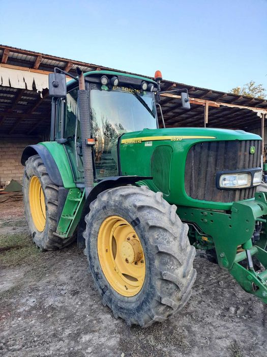 Vand Tractor JOHN DEERE 6620