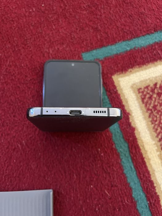 Samsung Z flip 4 мотоциклге обмен