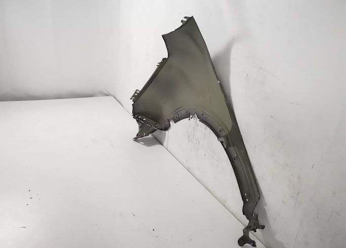 Оригинален десен калник / Originalen desен kalnik Citroen C5 Оригинале