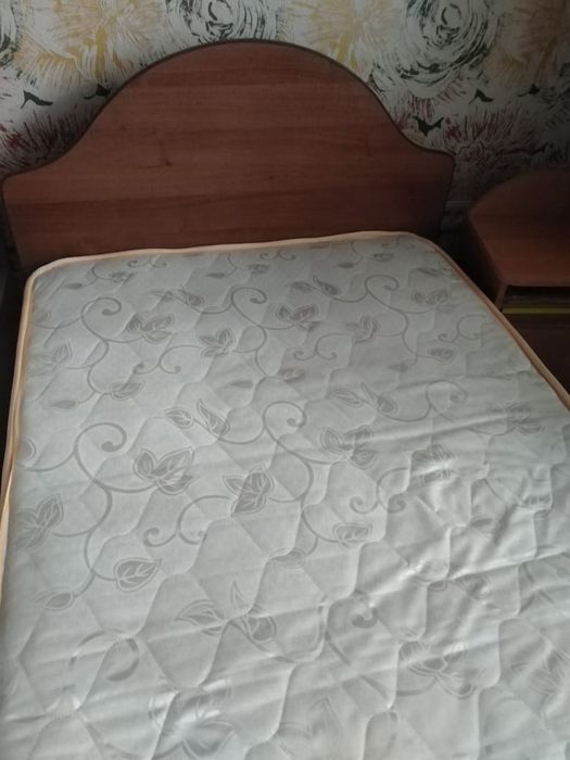 Продам добротную кровать