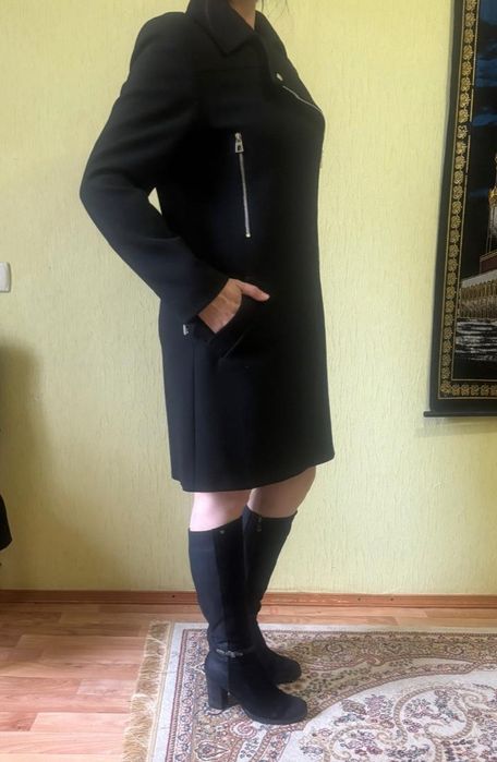 Пальто Zara чёрное, женское