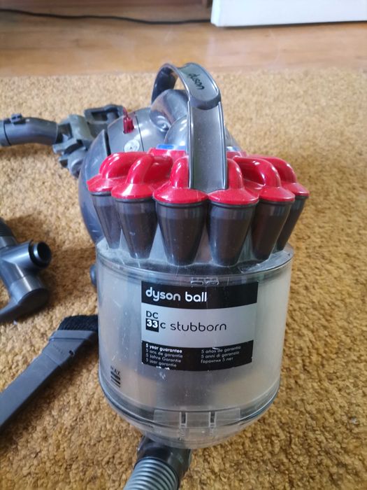 Прахосмукачка Dyson