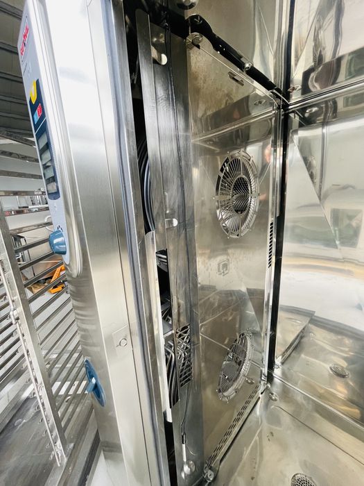 Готварски Конвектомат Rational SCC 202 Бг меню. Самоизмиване Нов!