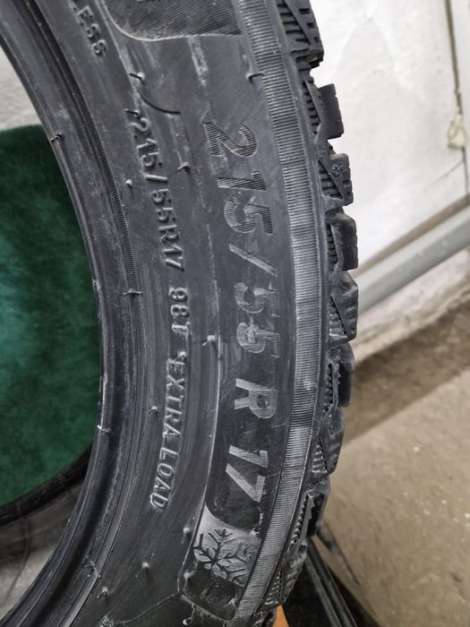 Зимняя резина Michelin 
215/55/17