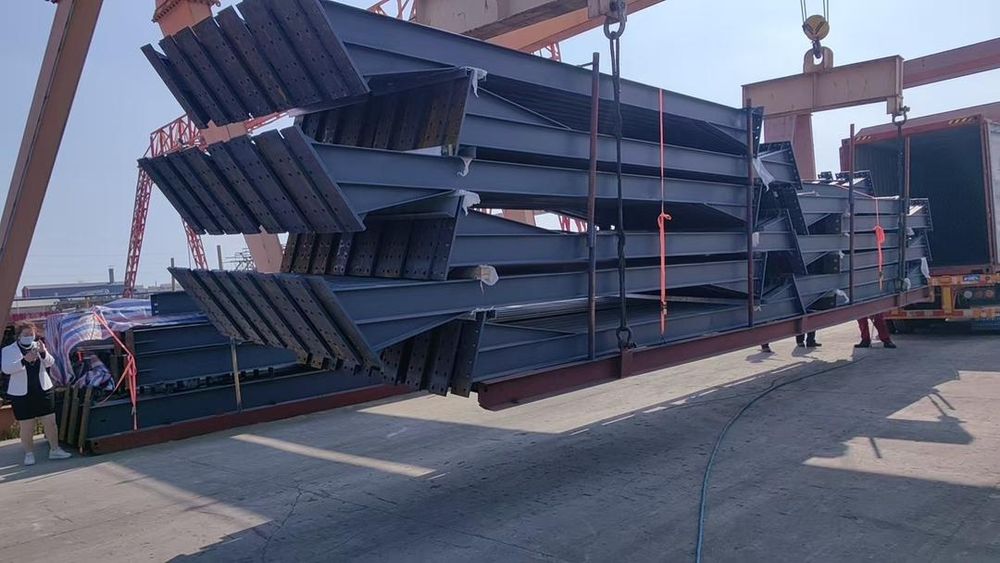 Vând structura hala demontabila