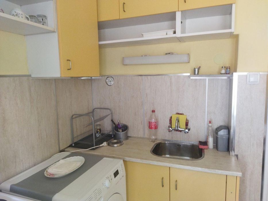 Дава се под наем Двустаен апартамент в София, Център - 70 кв.м за 700 € - Снимка #3