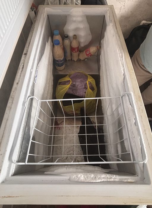 Продаю морозильник от бирюса