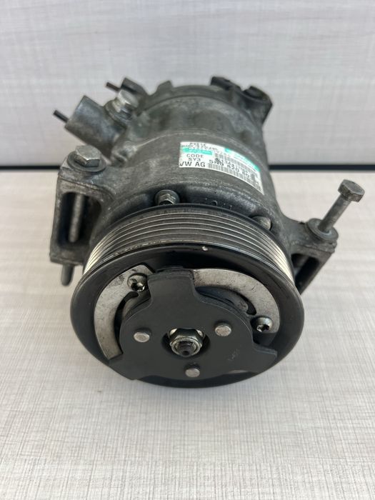 Компресор климатик 5N0820803H VW AG Audi,VW,Skoda,Seat