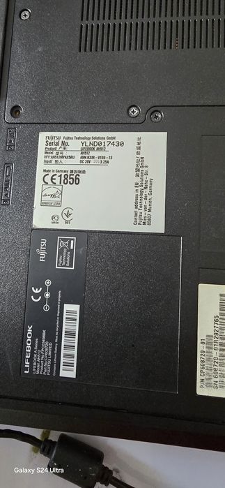 Fujitsu ноутбук в рабочем состоянии