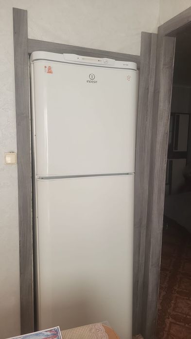 Продается холодильник