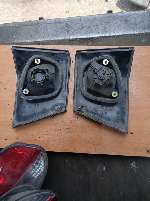 Фонарь Митсубиси Каризма