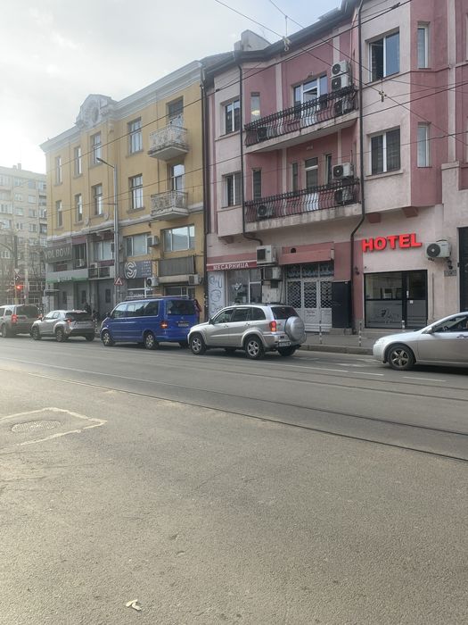 Дава магазин под наем