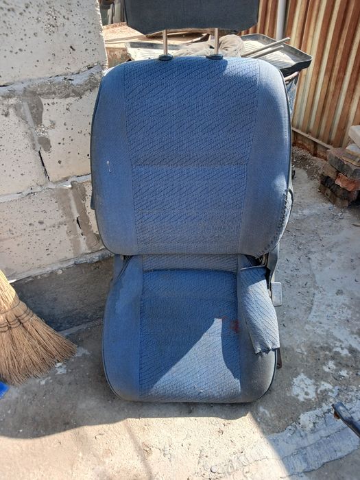 Сидение от мазды 626