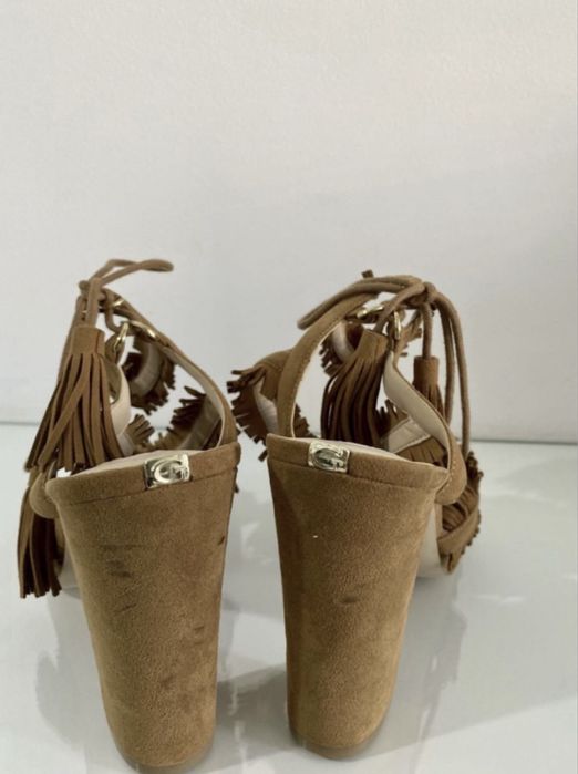 Sandale Guess marimea 38