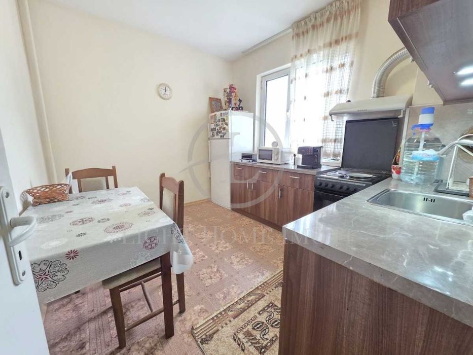 Продава се Многостаен апартамент в Пловдив, Кючук Париж - 100 кв.м за 966 €/кв.м - Снимка #4