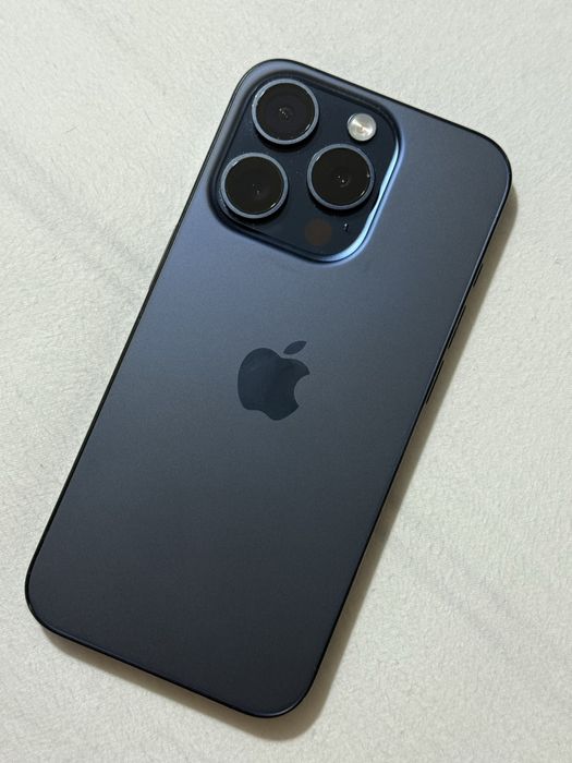 Iphone 15 pro 1TB blue