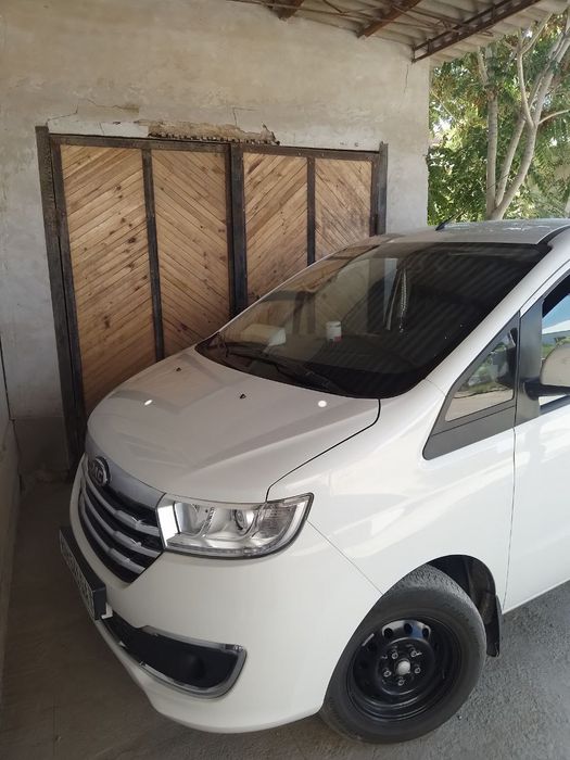 Жак М3 сатылады.