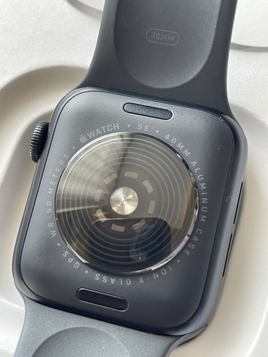 Apple watch SE 2nd gen 40mm GPS