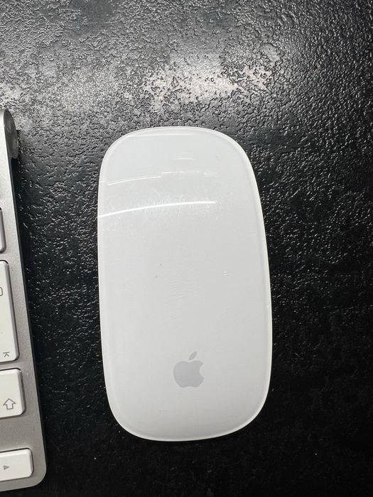 Клавиатура и Мишка Apple