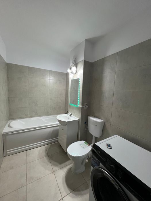 Apartament 2 camere  tip studio cu loc de parcare