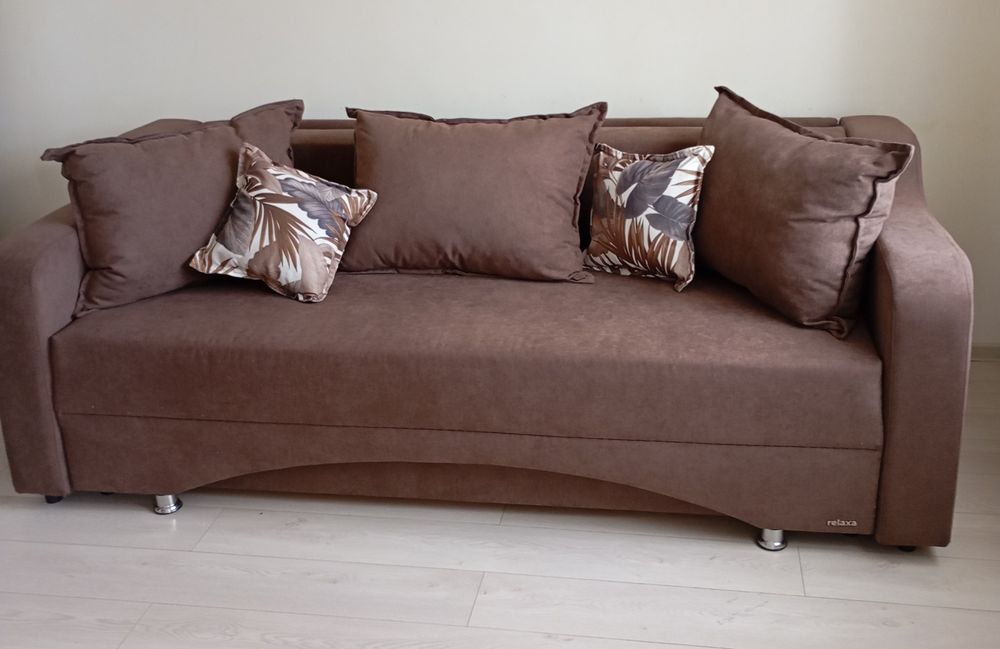 Canapea extensibilă nouă ! confortabilă și elegantă !