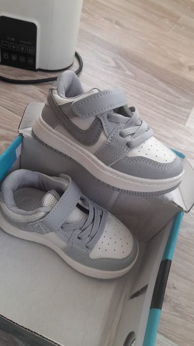 Продам бетскую обувь