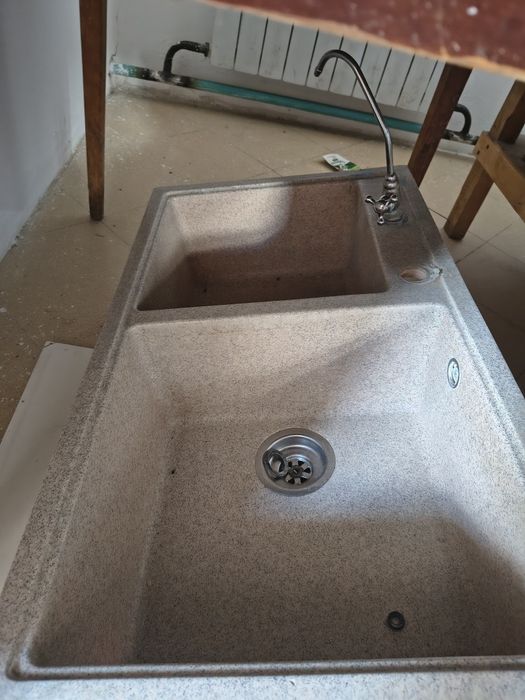 Мойка двухсекционная