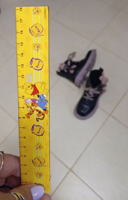 Детски обувки със зайчета