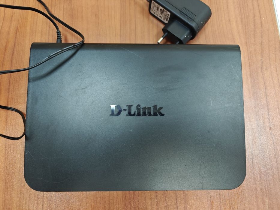Коммутатор 24 портовой D-Link DES-1024A