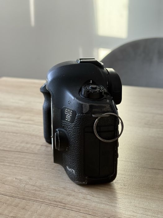 Vand Canon 5D Mark III
