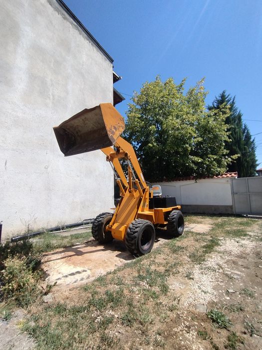 Мини челен товарач TCM 810A  Kubota 36кс