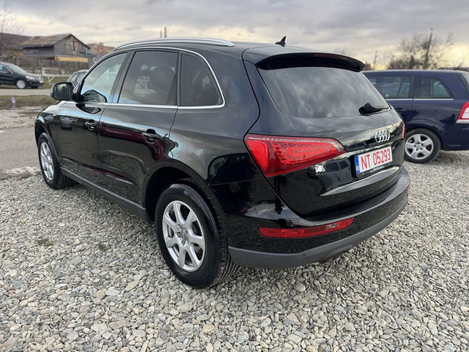 Audi Q5-Quattro- 2.0 tdi Automat import Germania