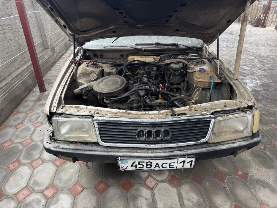 ауди 100 газ бинзин