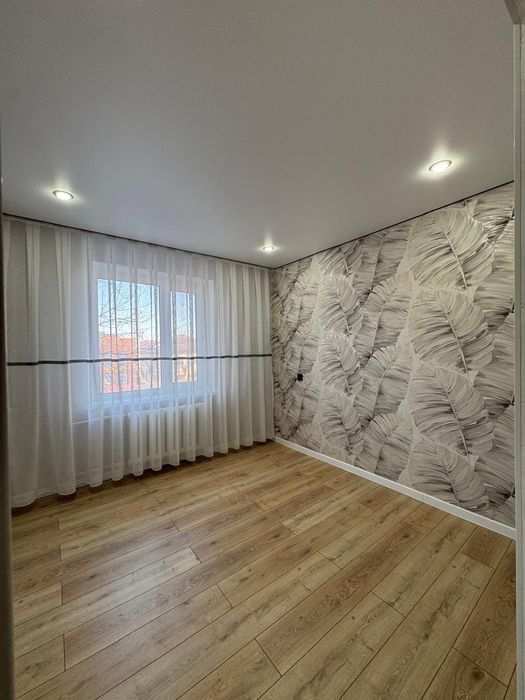 Срочно! Продается 3х квартира на Сазде