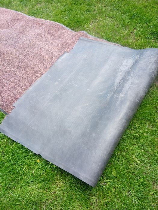 vând mochetă, traversa mocheta