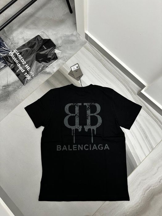 Tricou Balenciaga