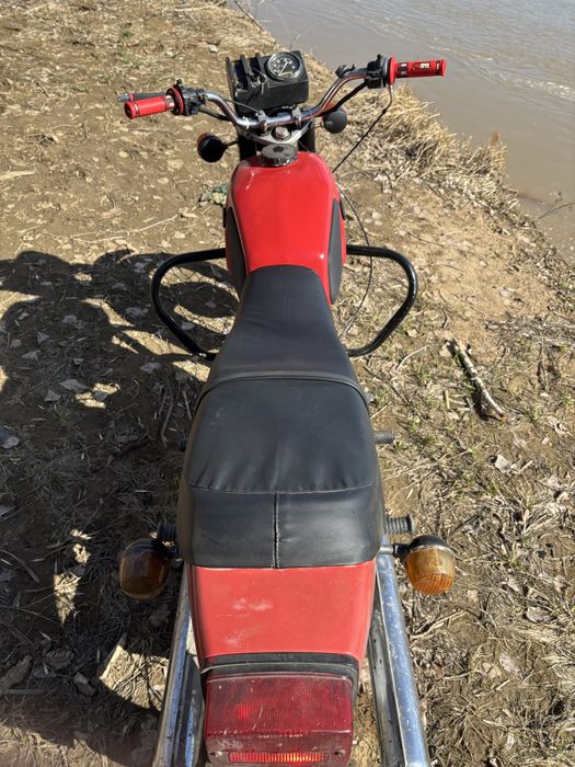 Продам мотоцикл ИЖ ПЛАНЕТА …………..…,………………………………………………………………………………………..